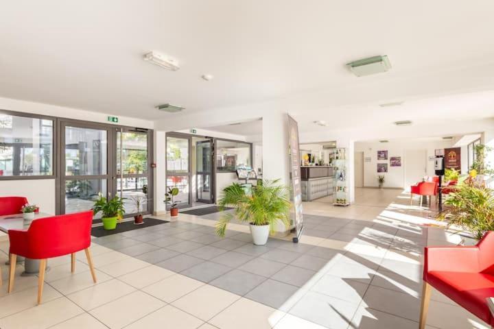 Studio Nuitee En Provence 2 Éguilles Buitenkant foto