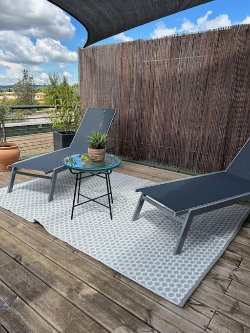 Studio Nuitee En Provence 2 Éguilles Buitenkant foto