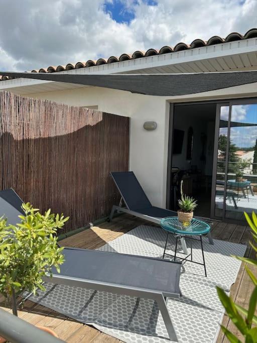 Studio Nuitee En Provence 2 Éguilles Buitenkant foto