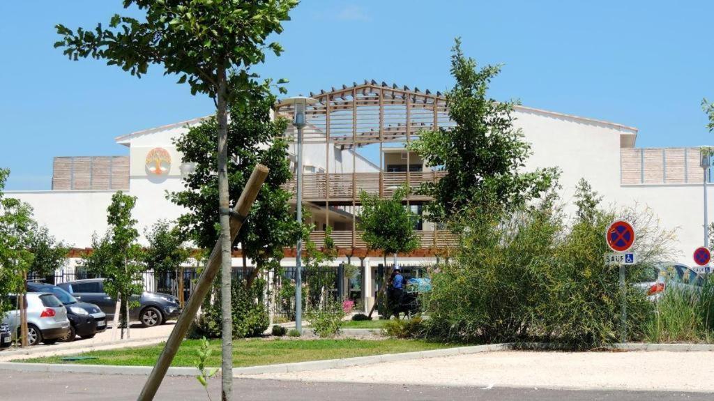 Studio Nuitee En Provence 2 Éguilles Buitenkant foto