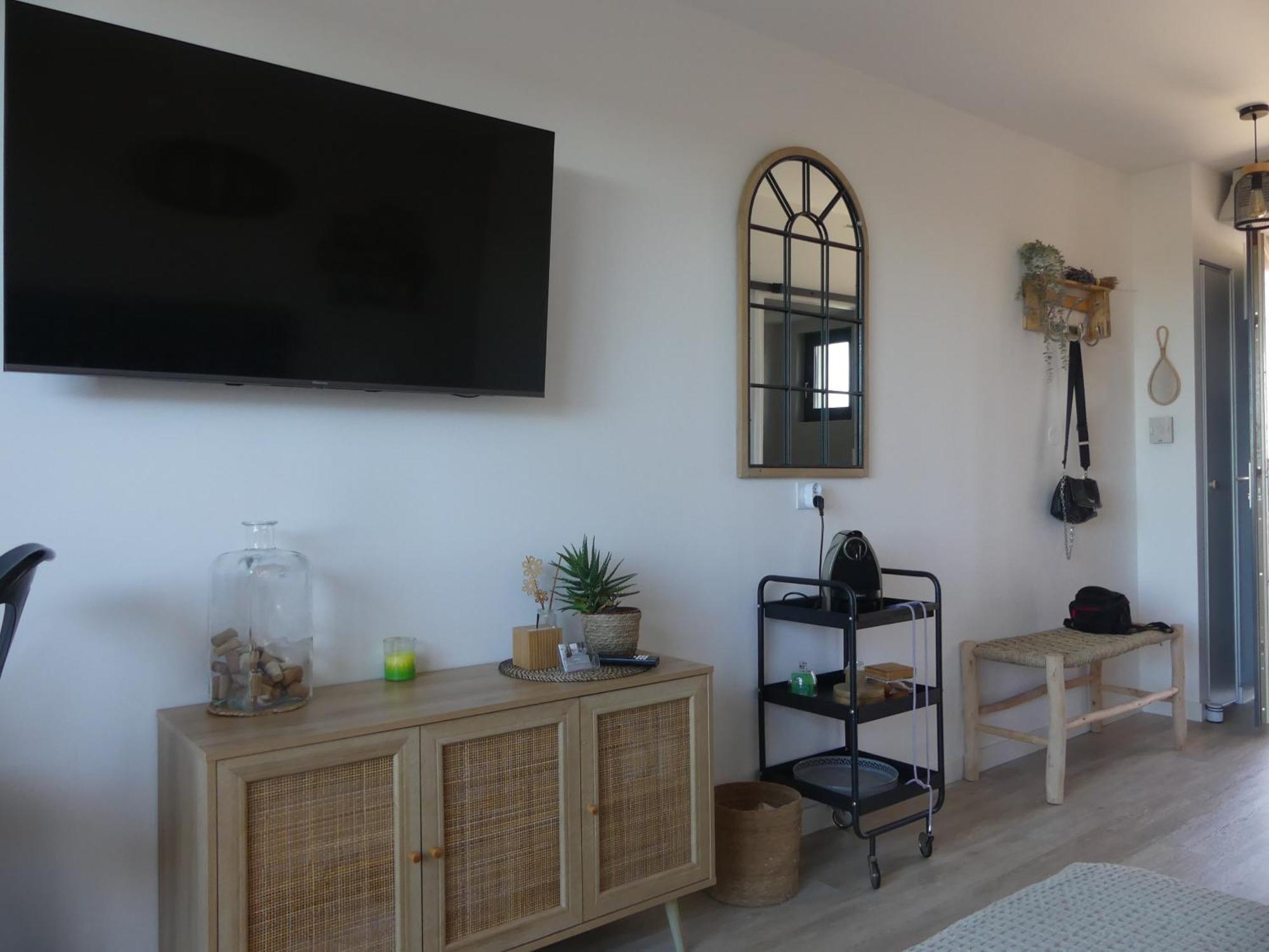 Studio Nuitee En Provence 2 Éguilles Buitenkant foto